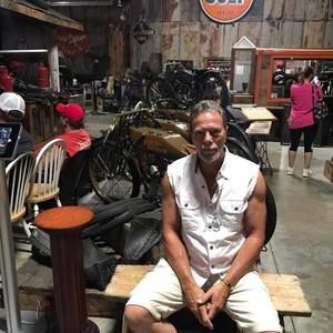 Meet your Posher, Steve